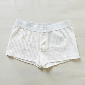 BNWT Brandy Melville/John Galt Ribbed White Boy Shorts ♡ 9 x 12